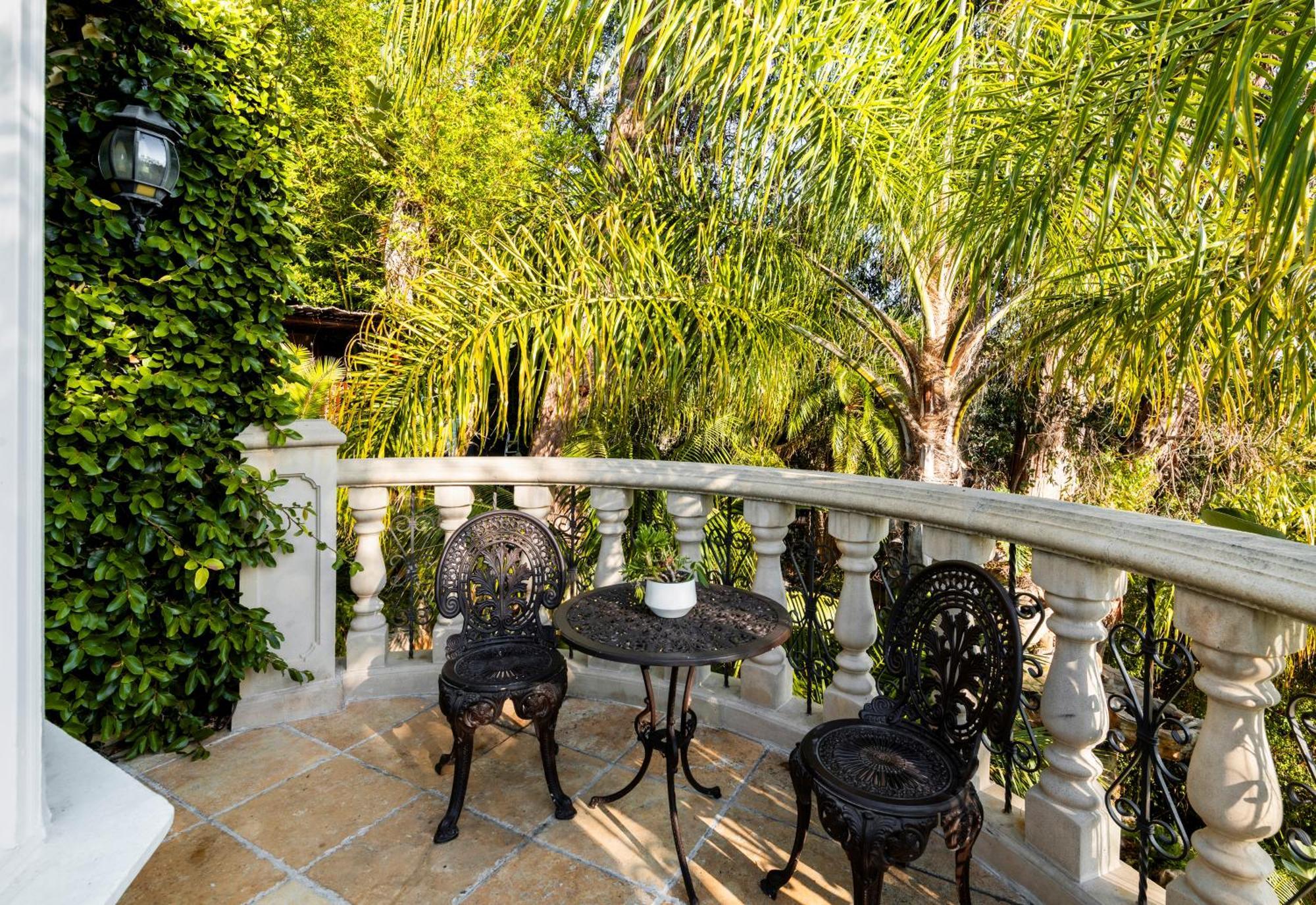 Pousada Bel Air Luxury 6 Bedrooms Entire House Angeles Los Angeles
