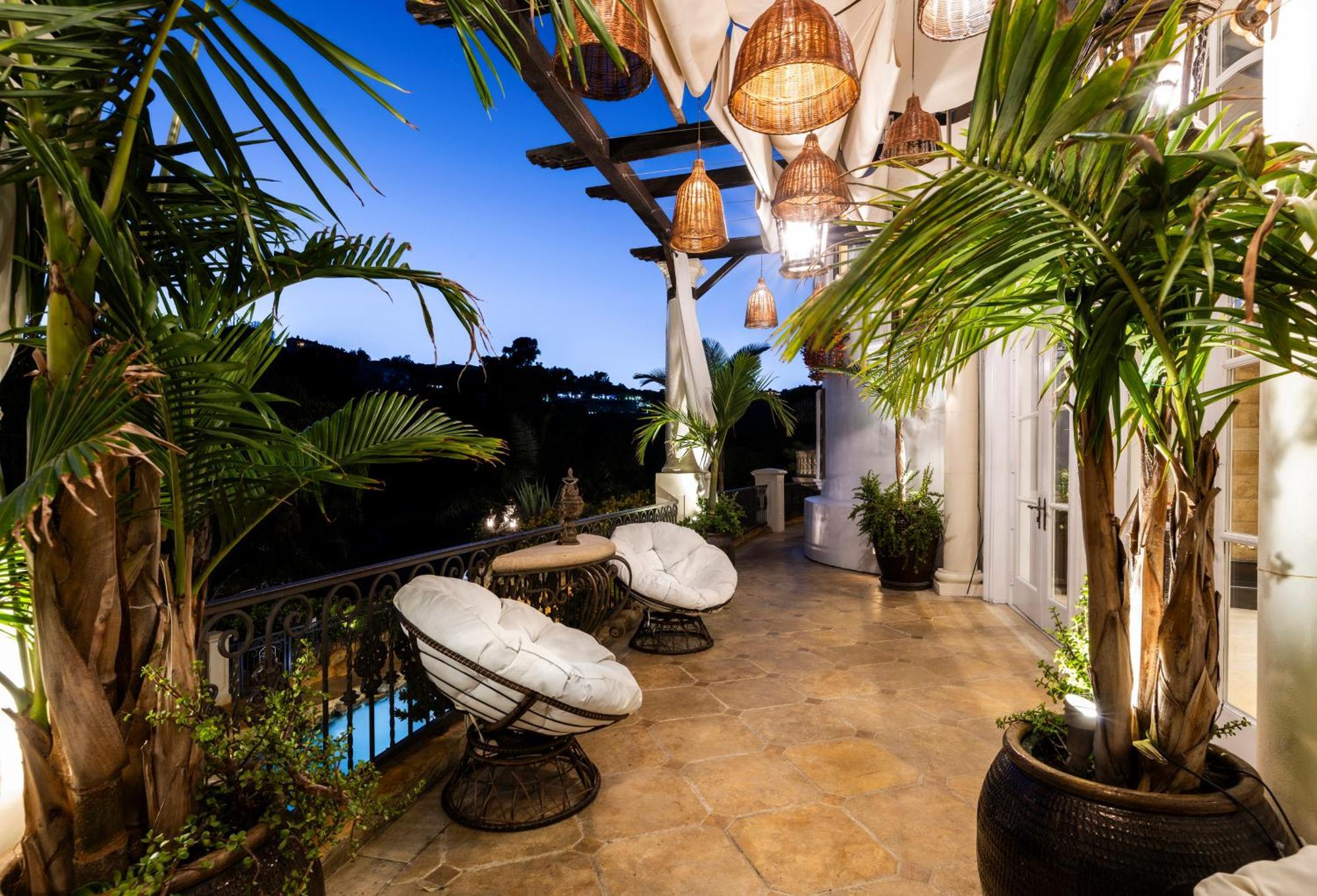 Bel Air Luxury 6 Bedrooms Entire House Angeles Pousada *